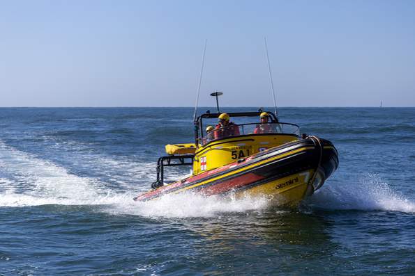 Busy weekend for NSRI as several are rescued in boat, swimming incidents along SA coast