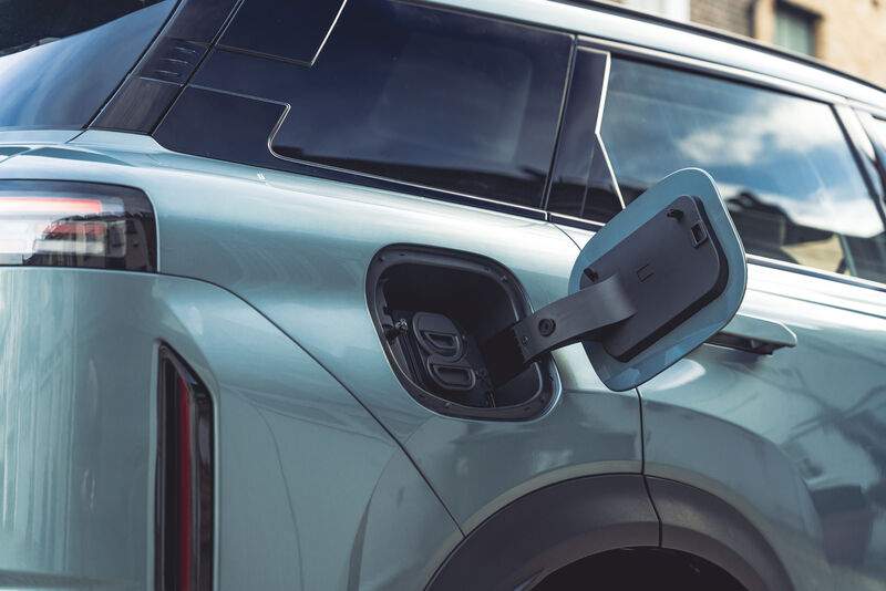 News24 | South Africans seek relief from fuel prices – hybrid car makers are in line to benefit