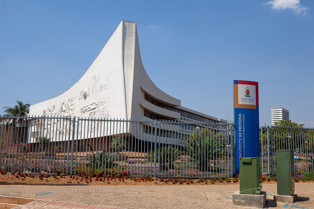 South Africa's Universities Face Crisis as Professors Reach Retirement Age - News Directory 3