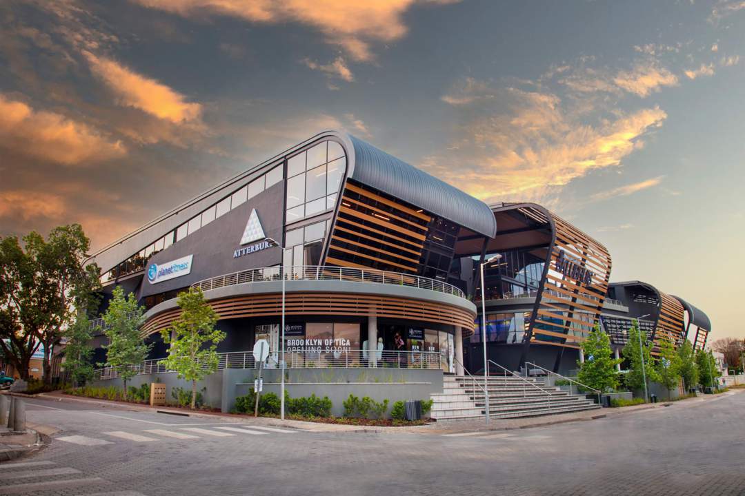WeBuyCars brothers part of bid to buy RMB Holdings | News24