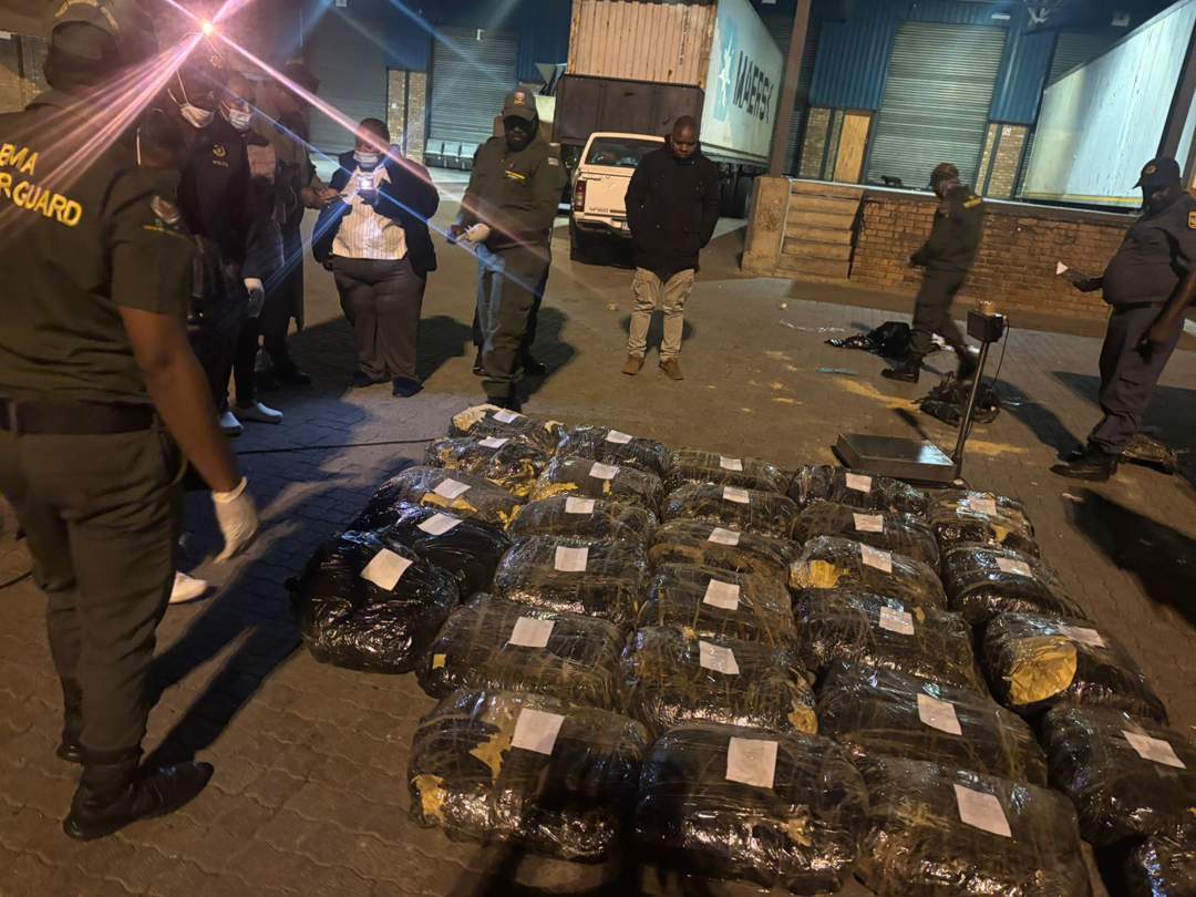 SA border guards foil R1bn Mandrax chemical smuggling operation
