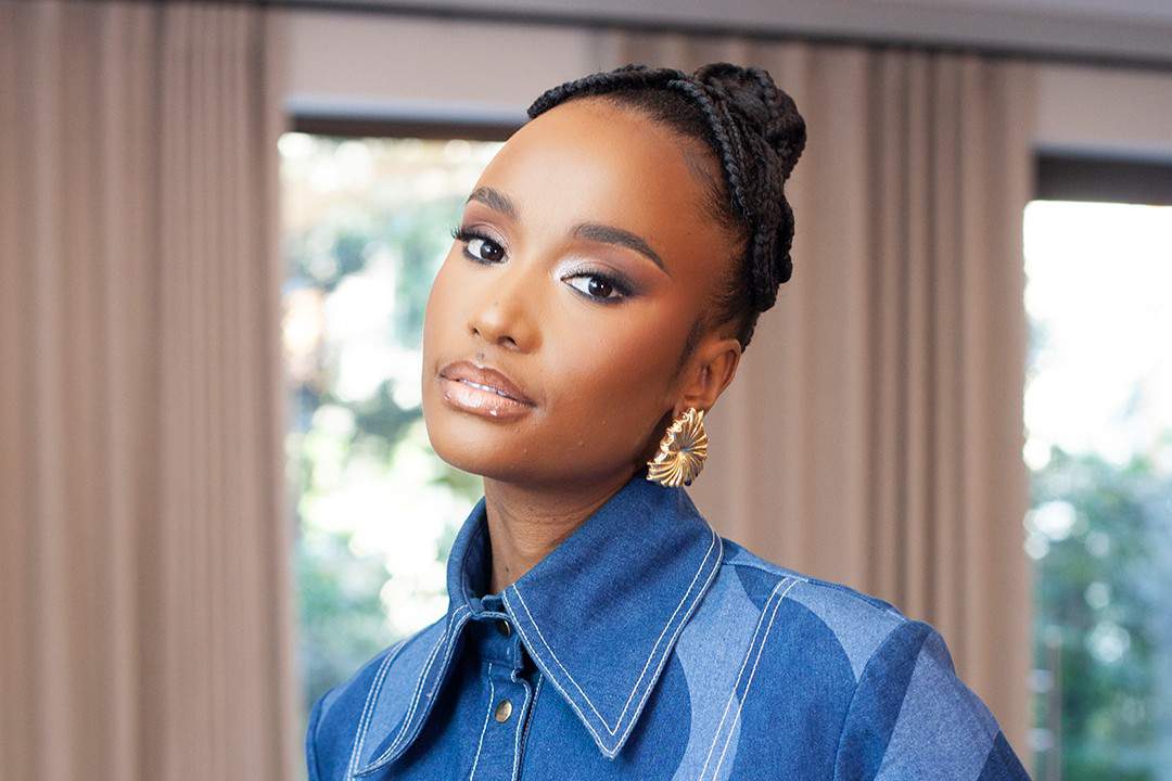 Zozibini Tunzi hosts Miss Universe Zimbabwe 2026 in fashion-forward style