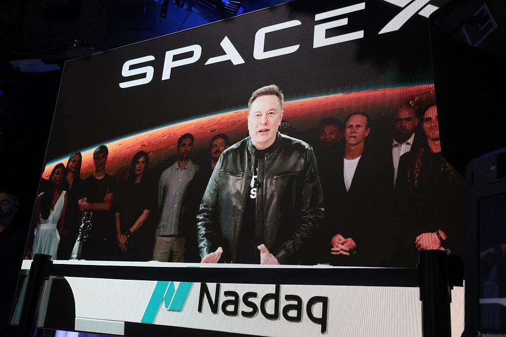 SpaceX lifts off in record Wall Street debut