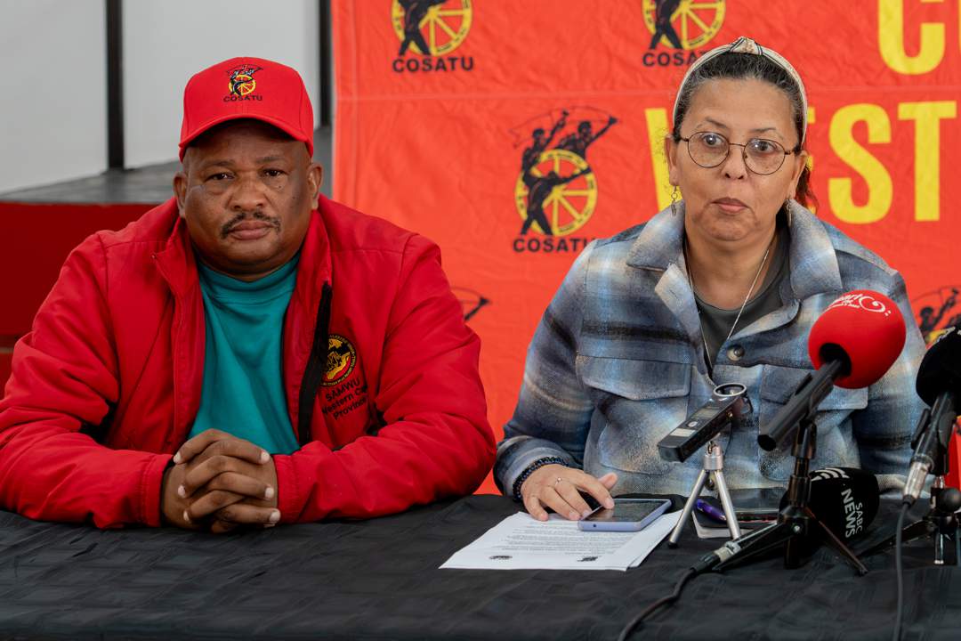 Cosatu, anti-xenophobia coalition, reject ‘fabricated’ 30 June anti-migrant deadline