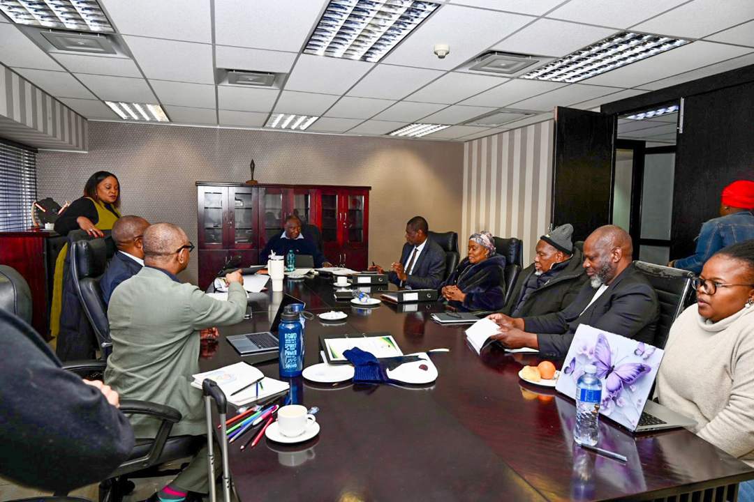 Chikane, Moleketi on shortlist to take on Zille in Joburg mayoral battle
