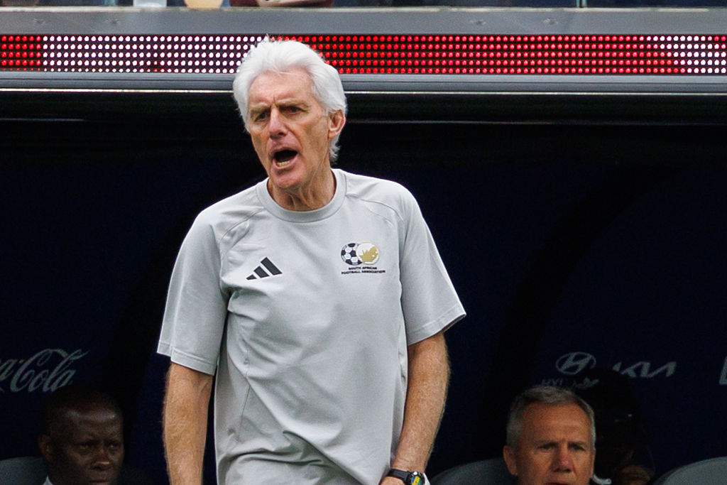 Broos confirms Bafana exit after 5 years, but discussing advisory role with SAFA - report