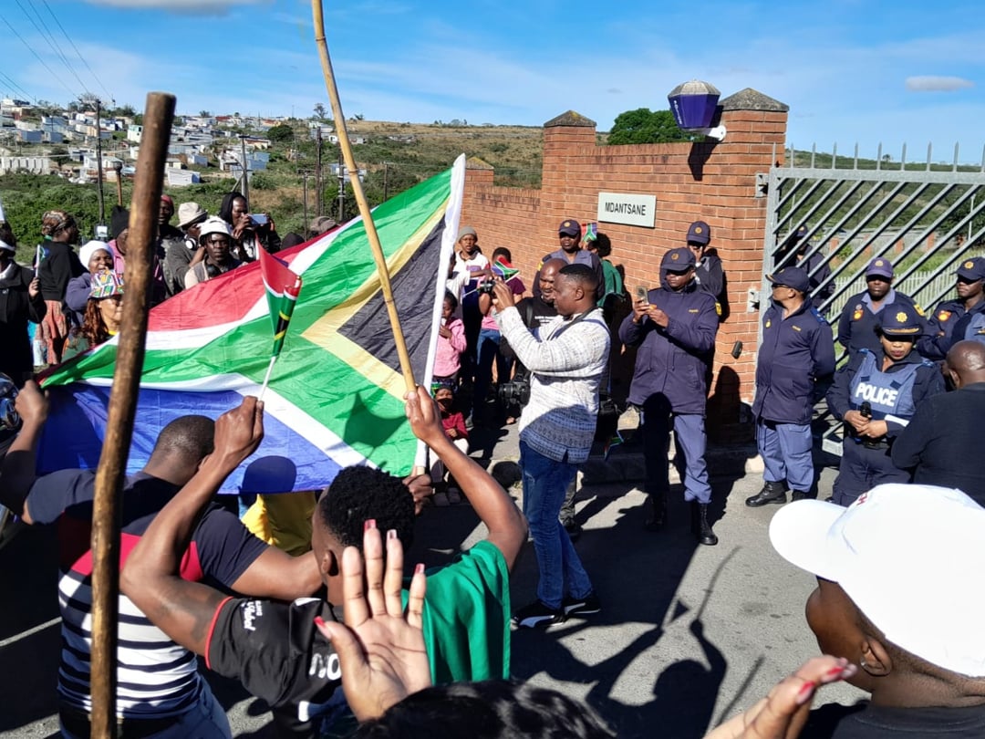 Anti-immigration group threatens to render Eastern Cape ‘ungovernable’ over member’s bail